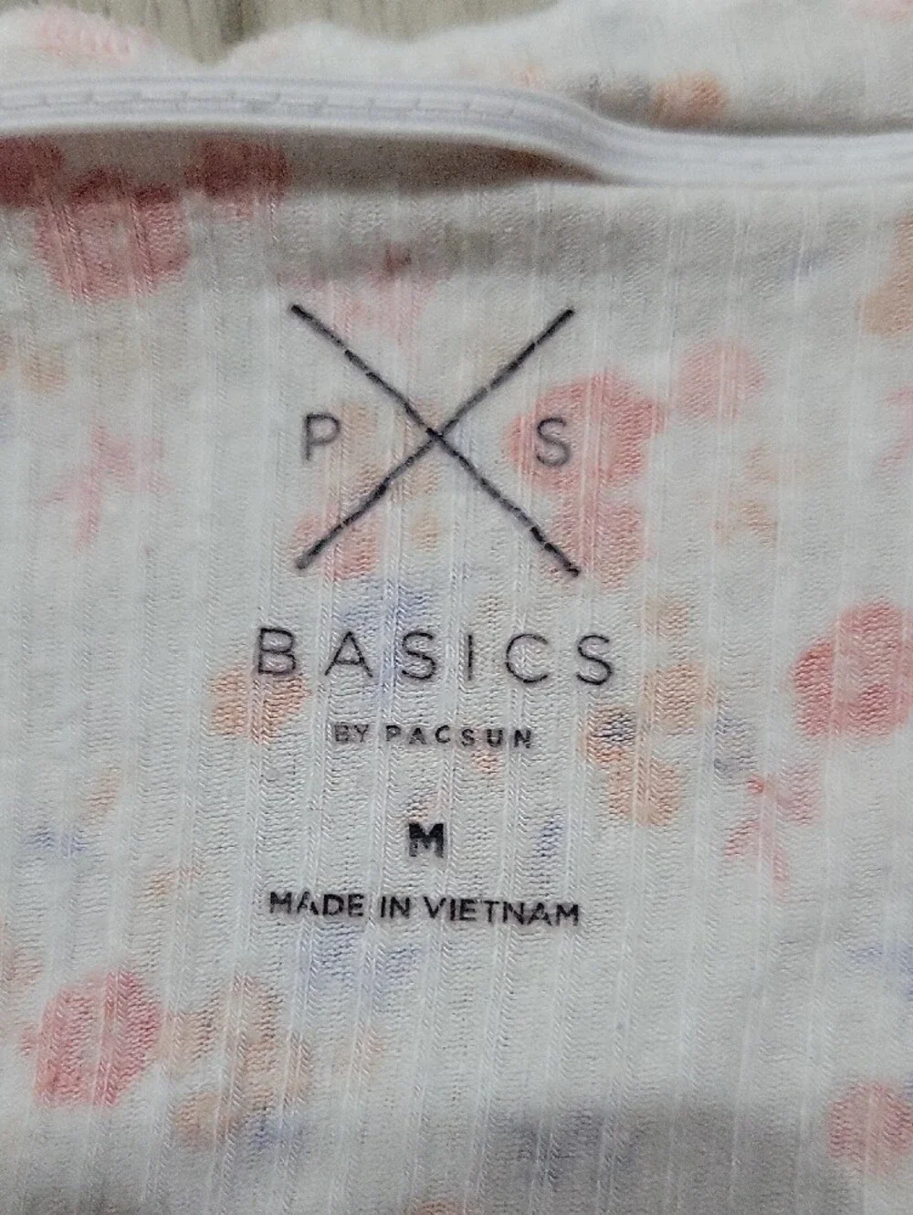 PacSun White Floral Spaghetti-Strap Crop Tank
